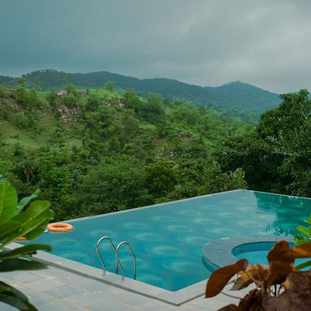 The Sky Imperial Pavoreal Jungle Resort Kumbhalgarh Buitenkant foto