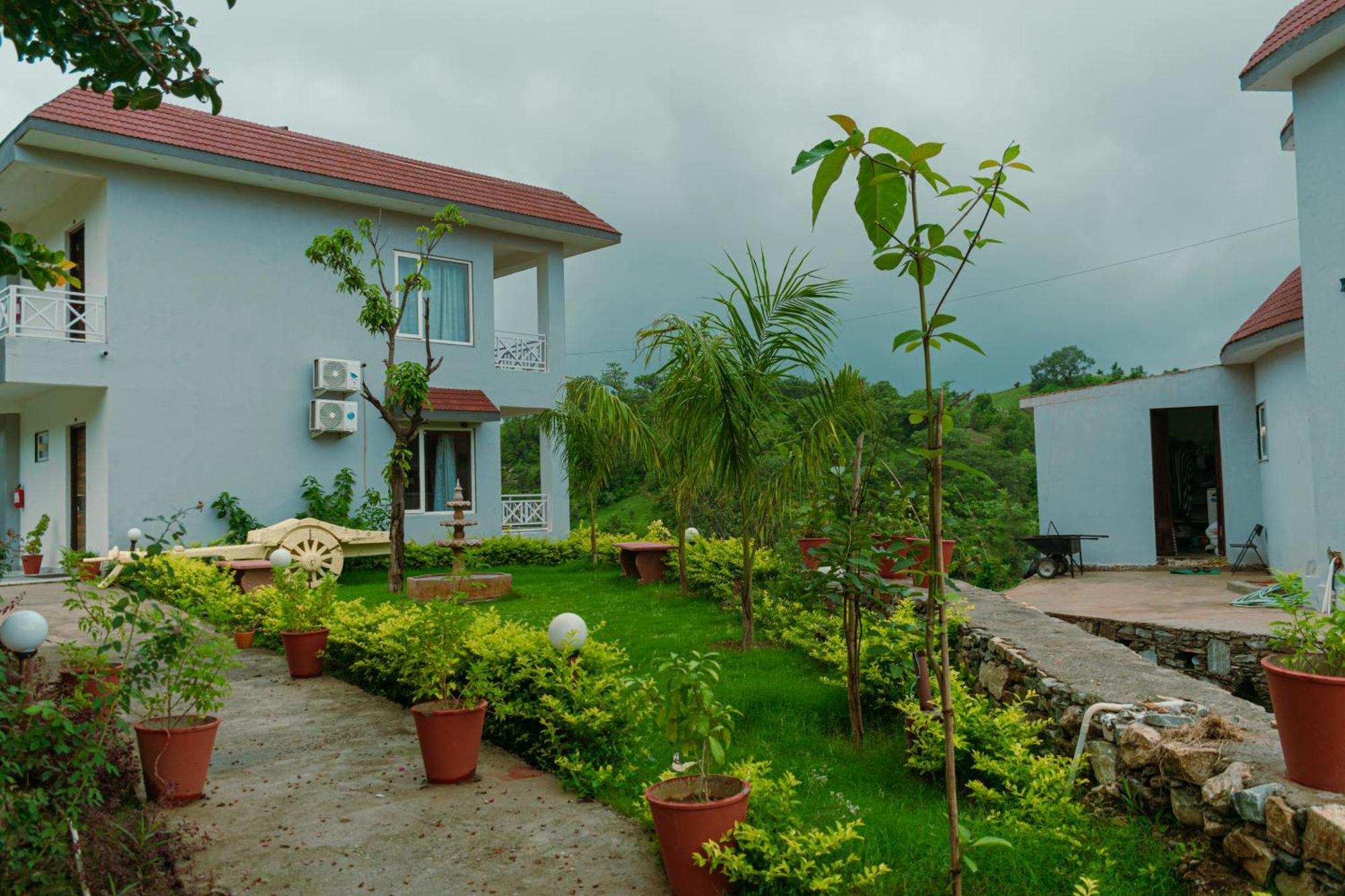 The Sky Imperial Pavoreal Jungle Resort Kumbhalgarh Buitenkant foto